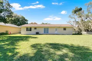 1301 N Amelia Ave, Deland, FL 32724 - Photo 20