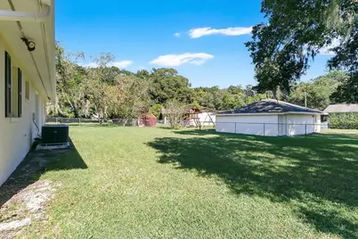 1301 N Amelia Avenue, Deland, FL 32724 - Photo 22