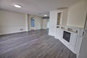 1615 Del Monte Ct, Venice, FL 34293 - Photo 8