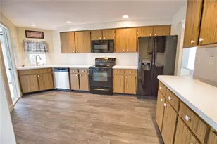 1615 Del Monte Ct, Venice, FL 34293 - Photo 14