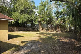 1810 W 3rd St, Sanford, FL 32771 - Photo 22