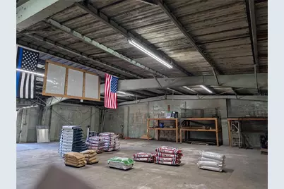 247 S Amelia Avenue, Deland, FL 32724 - Photo 6