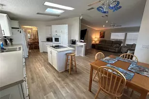 304 Portside Ln, Edgewater, FL 32141 - Photo 10