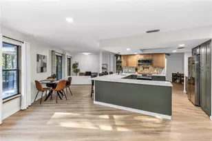 634 E Lehigh Dr, Deltona, FL 32738 - Photo 8