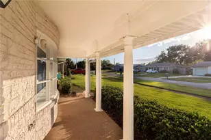 2420 Pine Tree Cir Dr, Orange City, FL 32763 - Photo 8