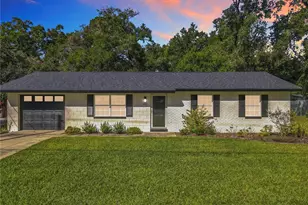 511 W Gardenia Dr, Orange City, FL 32763 - Photo 2