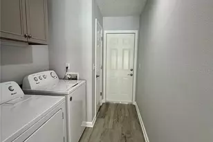 2410 S Glen Eagles Dr, Deland, FL 32724 - Photo 20