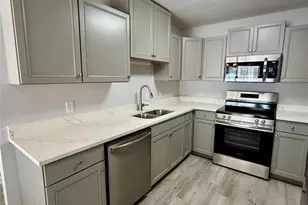 2410 S Glen Eagles Dr, Deland, FL 32724 - Photo 18