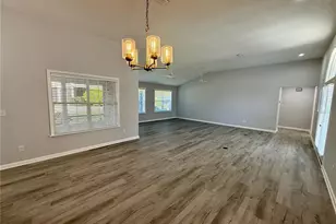 2410 S Glen Eagles Dr, Deland, FL 32724 - Photo 12