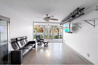 650 S Pine Street, New Smyrna Beach, FL 32169 - Photo 14