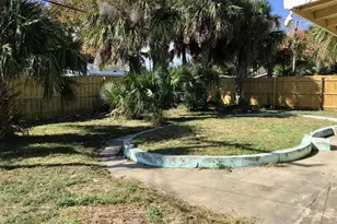 854 Derbyshire Rd, Daytona Beach, FL 32117 - Photo 10