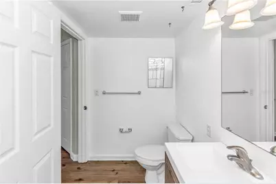 355 Lakepointe Drive #102, Altamonte Springs, FL 32701 - Photo 12