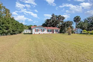 404 Grand Rondo E, Crescent City, FL 32112 - Photo 4
