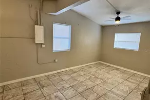 820 Berkshire Rd, Daytona Beach, FL 32117 - Photo 10