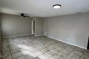 820 Berkshire Rd, Daytona Beach, FL 32117 - Photo 2