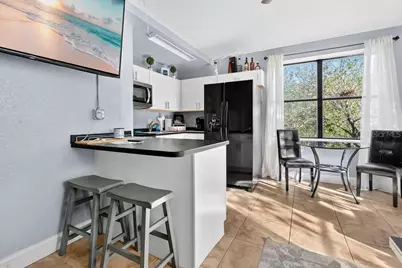 311 W Ashley Street #301, Jacksonville, FL 32202 - Photo 14