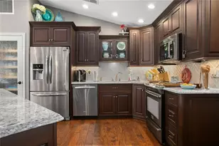 872 Arawana Dr, Orange City, FL 32763 - Photo 8