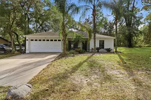 1166 15th St, Orange City, FL 32763 - Photo 2