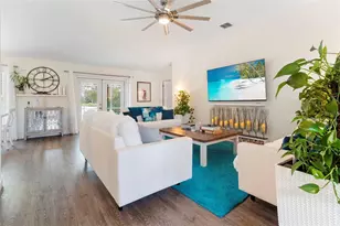 906 S Lake Lindley Dr, Deland, FL 32724 - Photo 18