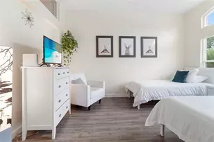 906 S Lake Lindley Dr, Deland, FL 32724 - Photo 24