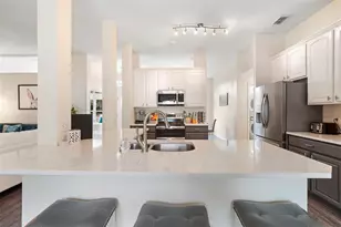 906 S Lake Lindley Dr, Deland, FL 32724 - Photo 12