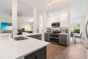 906 S Lake Lindley Dr, Deland, FL 32724 - Photo 8