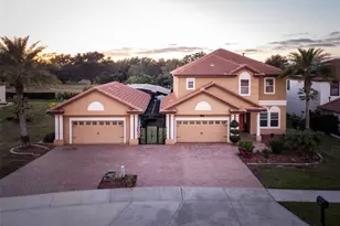 313 Crestrun Loop, Leesburg, FL 34748 - Photo 1