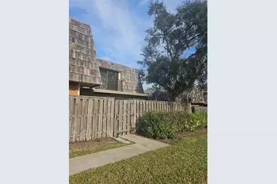 2927 Tangerine Court, Leesburg, FL 34748 - Photo 2