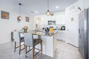 5381 Hickory Downs Wy, Saint Cloud, FL 34771 - Photo 4