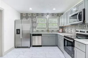 601 N Adelle Ave, Deland, FL 32720 - Photo 6