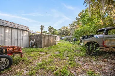 1430 E New York Avenue, Deland, FL 32724 - Photo 38