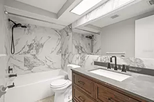 9100 Suffolk Ln, Port Richey, FL 34668 - Photo 12