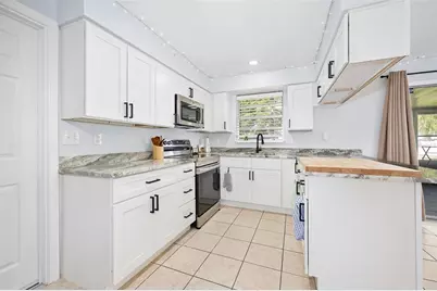 538 Gertrude Lane, South Daytona, FL 32119 - Photo 6