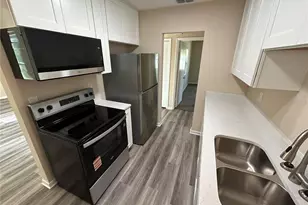 1109 W Page Dr, Deltona, FL 32725 - Photo 4