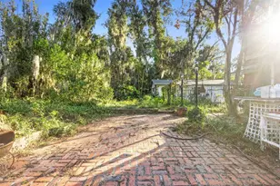 925 N Sans Souci Ave, Deland, FL 32720 - Photo 6