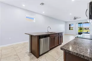 719 Ladyfish Ln, New Smyrna Beach, FL 32168 - Photo 4