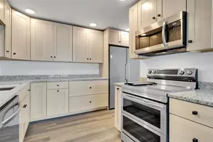 1224 S Peninsula Dr, Daytona Beach, FL 32118 - Photo 10