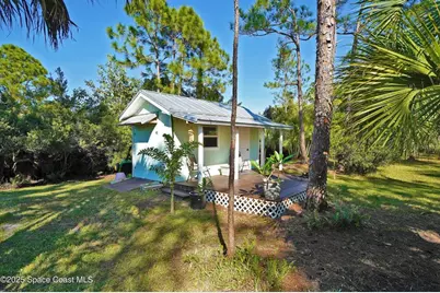 4060 Edisto Drive, Grant, FL 32949 - Photo 14