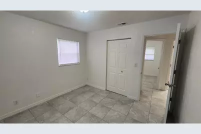 1079 N Gertrude Court, Daytona Beach, FL 32117 - Photo 14