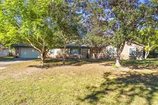 1906 Kingway Dr, Deltona, FL 32738 - Photo 2