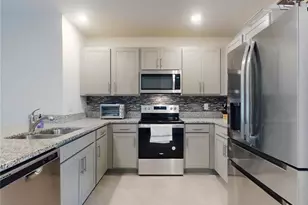 354 Caryota Ct, New Smyrna Beach, FL 32168 - Photo 2