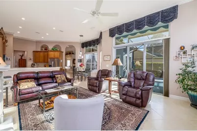 312 W Lake Victoria Circle, Deland, FL 32724 - Photo 14