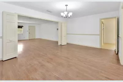 129 S Brooks Avenue, Deland, FL 32720 - Photo 8