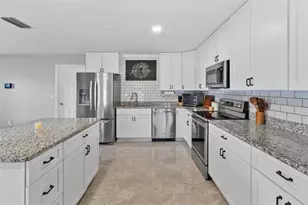 212 N Sheridan Ave, Deland, FL 32720 - Photo 8