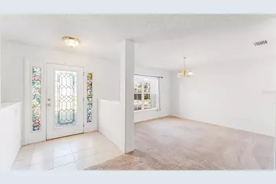 8 White Hurst Lane, Palm Coast, FL 32164 - Photo 4