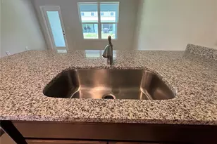 2212 Fluorescent Wy, South Daytona, FL 32119 - Photo 12