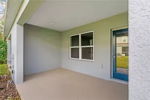 2212 Fluorescent Wy, South Daytona, FL 32119 - Photo 4