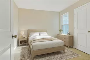 2212 Fluorescent Wy, South Daytona, FL 32119 - Photo 8