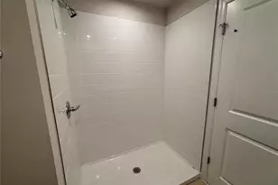 2212 Fluorescent Wy, South Daytona, FL 32119 - Photo 20