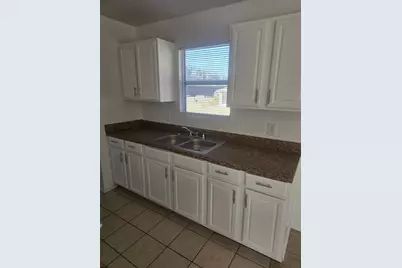 701 W Beresford Road, Deland, FL 32720 - Photo 8